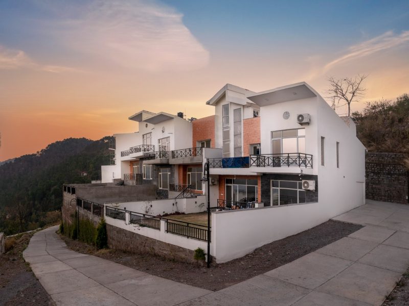 UMA Emphoria Gallery